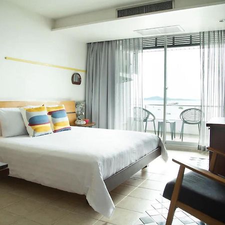Baboona Beachfront Living Pattaya Εξωτερικό φωτογραφία