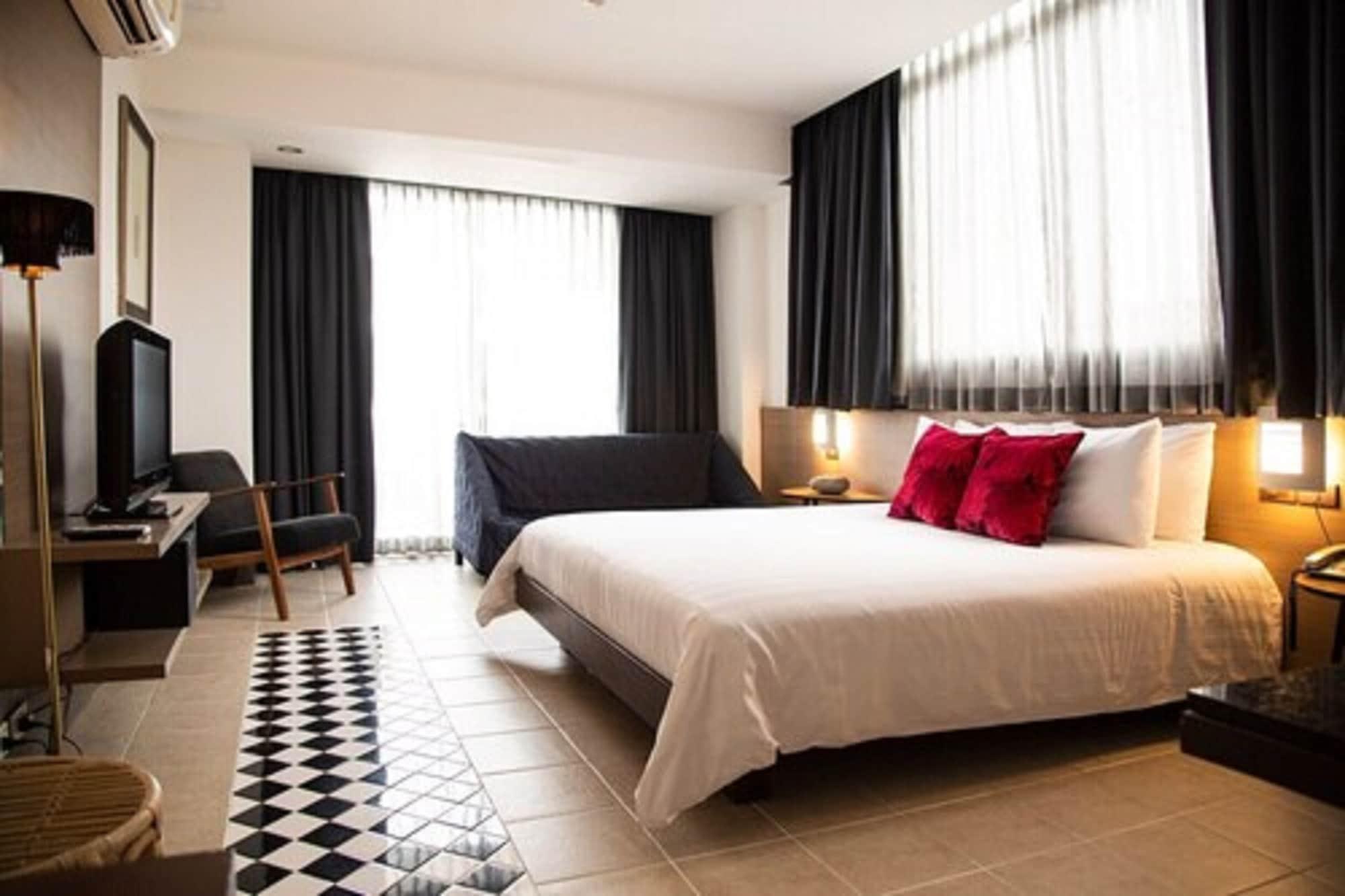 Baboona Beachfront Living Pattaya Εξωτερικό φωτογραφία