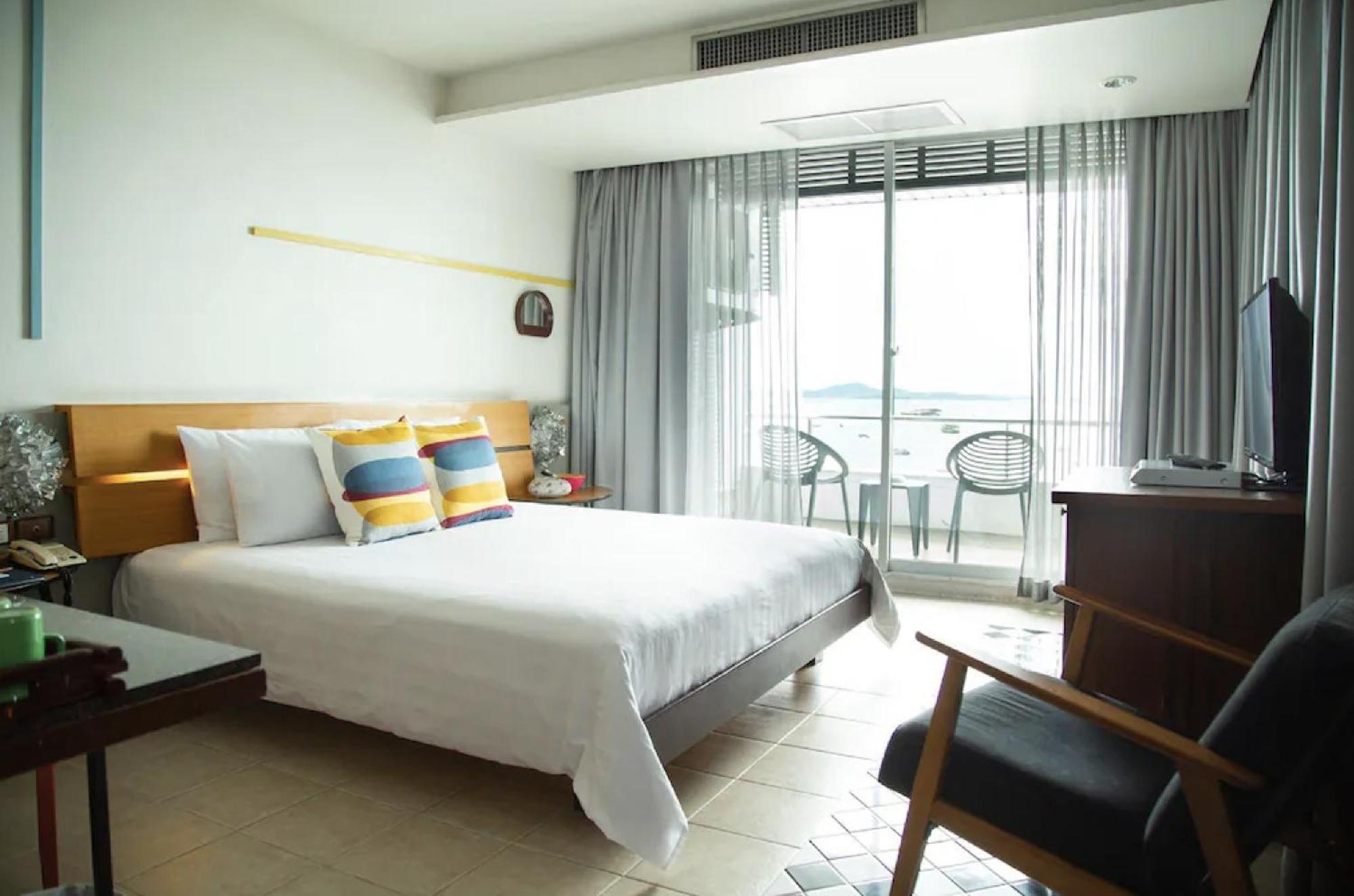 Baboona Beachfront Living Pattaya Εξωτερικό φωτογραφία